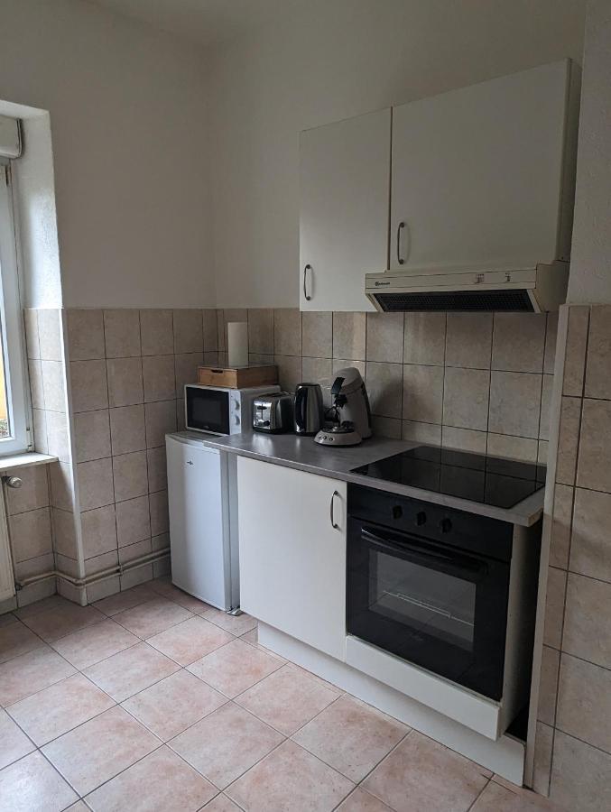 Le Thannois - Appartement 2 Chambres, Salon, Cuisine Equipee, Parking Et Wifi Gratuit Mulhouse Luaran gambar